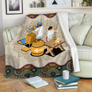 Beekeeping Vintage Mandala Fleece Throw Blanket –…