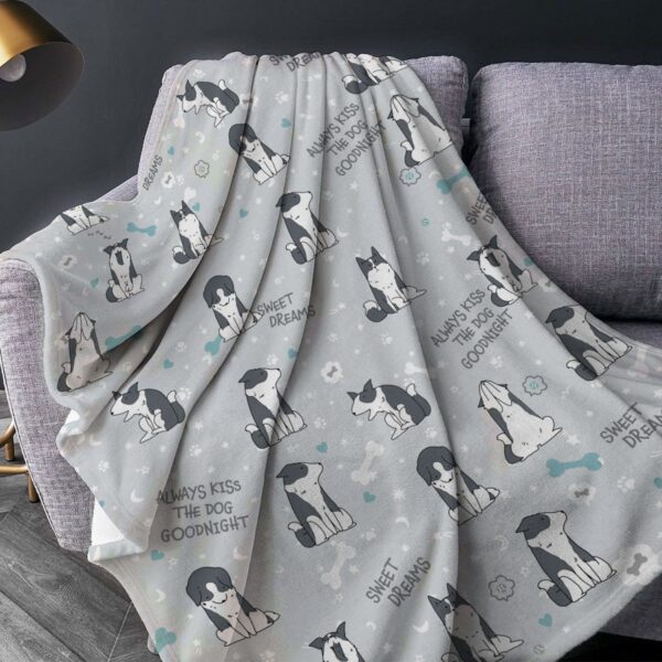Border Collie Sleepy  Fleece Throw Blanket – Sherpa Fleece Blanket – Gifts For Dog Lover