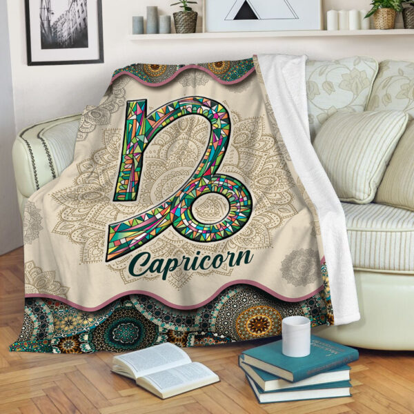 Capricorn Vintage Mandala Symbol Fleece Throw Blanket – Sherpa Fleece Blanket – Soft Lightweight Blanket