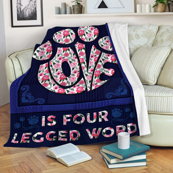 Elephant Love Flower Fleece Throw Blanket – Throw Blankets For Couch – Best Blanket For All Seasons