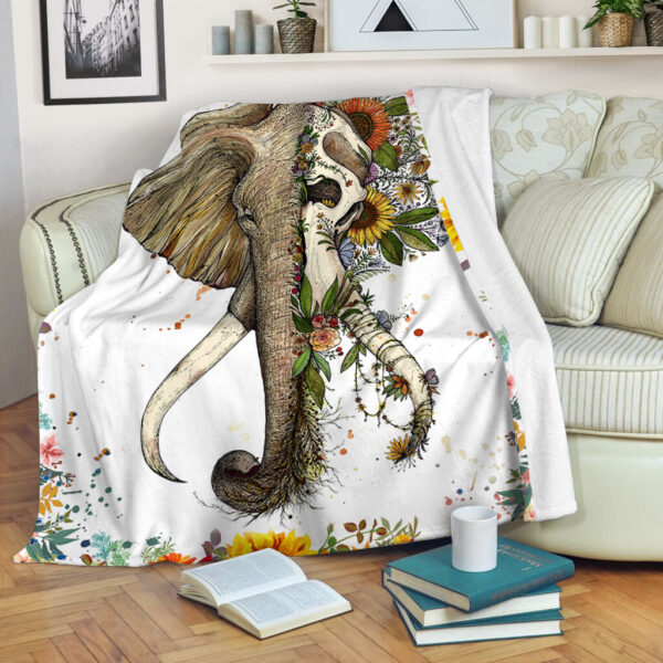 Elephants Flower Art Fleece Throw Blanket – Throw Blankets For Couch – Best Blanket For All Seasons