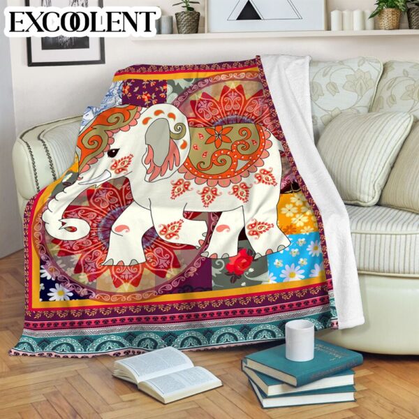 Elephants Vintage Square Fleece Throw Blanket – Soft And Cozy Blanket – Best Weighted Blanket For Adults