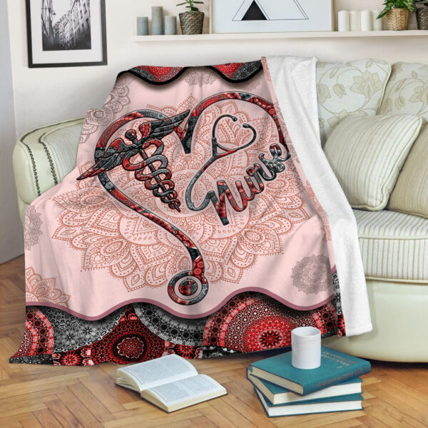 Nurse Heart Vintage Mandala Red And Black Fleece Throw Blanket – Sherpa Throw Blanket – Soft And Cozy Blanket