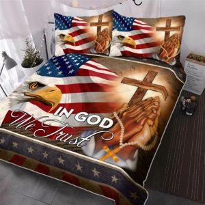 America Eagle in God We Trust Quilt…