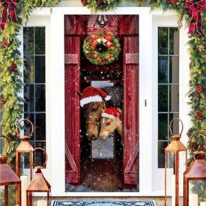Christmas Door Cover Horse Christmas Barn Door Cover Xmas Door Covers Christmas Door Coverings 2 wnxjh0.jpg