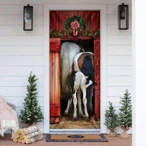 Christmas Farm Decor Funny Family Horse Door Cover Unique Gifts Doorcover Christmas Gift For Friends 1 vdshvr.jpg