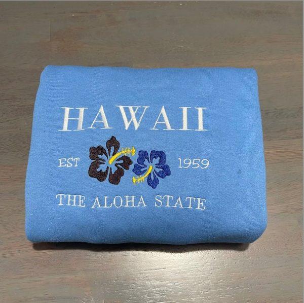 Embroidered Sweatshirts, Hawaii Aloha Embroidered Sweatshirt Aloha State Embroidered Crewneck, Women’s Embroidered Sweatshirts