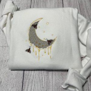 Embroidered Sweatshirts, Honey Bees Embroidered Crewneck, Women’s…