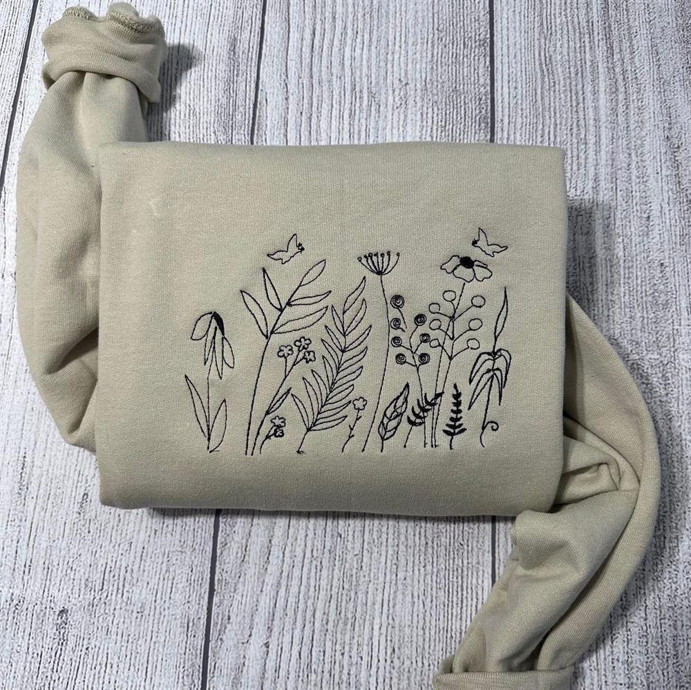Embroidered Sweatshirts, Wildflowers Embroidered Crewneck, Women’s Embroidered Sweatshirts