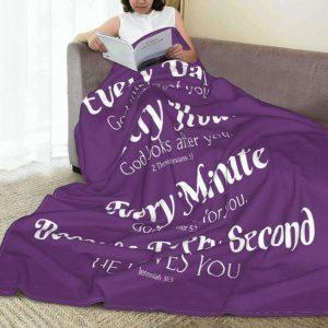 Every Day God Thinks Of You Because He Loves You Christian Quilt Blanket Christian Blanket Gift For Believers 2 lyyyic.jpg