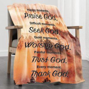 Praise God Seek God Worship God Trust God Thanh God Christian Quilt Blanket Christian Blanket Gift For Believers 2 nrcnw5.jpg