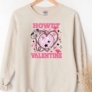 Valentines Sweatshirt Howdy Valentine Sweatshirt Valentine Cowgirl Valentines Day Sweatshirt Womens Valentines Sweatshirt 4 knnm7t.jpg