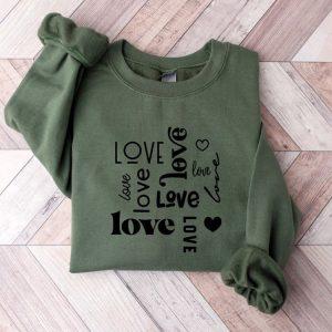 Valentines Sweatshirt Love Sweatshirt Retro Valentine Crewneck Sweater Couple Shirt Womens Valentines Sweatshirt 5 mwqlok.jpg