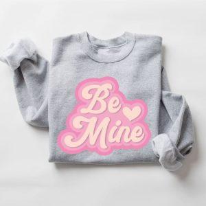 Valentines Sweatshirt Retro Be Mine Sweatshirt Heart Sweatshirt Womens Valentines Sweatshirt 5 nlgkzv.jpg