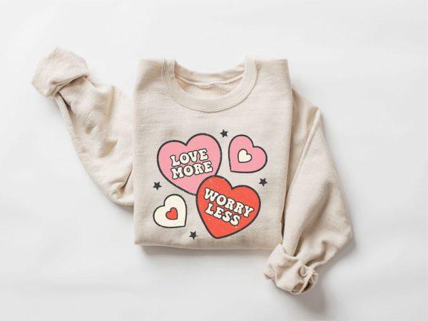 Valentines Sweatshirt, Retro Valentines Day Sweatshirt, Cute Hearts Sweatshirt, Womens Valentines Sweatshirt