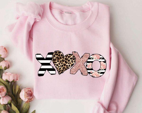 Valentines Sweatshirt, Valentines Day Sweatshirt, Xoxo Sweater, Leopard Heart Sweatshirt, Womens Valentines Sweatshirt