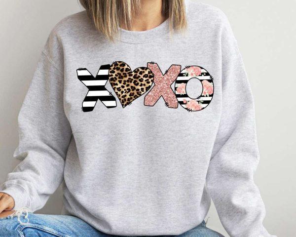 Valentines Sweatshirt, Valentines Day Sweatshirt, Xoxo Sweater, Leopard Heart Sweatshirt, Womens Valentines Sweatshirt