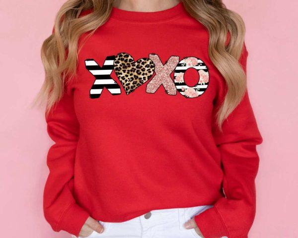 Valentines Sweatshirt, Valentines Day Sweatshirt, Xoxo Sweater, Leopard Heart Sweatshirt, Womens Valentines Sweatshirt