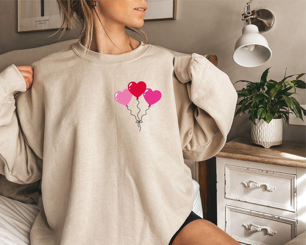 Valentines Sweatshirt, Womens Valentines Day Sweatshirt, Heart Balloons Sweatshirt, Womens Valentines Sweatshirt