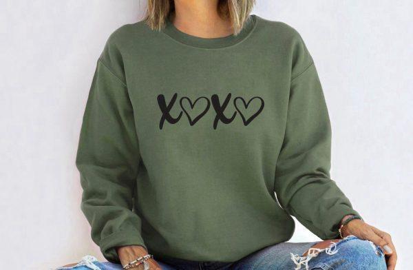 Valentines Sweatshirt, XOXO Sweatshirt, Valentines Sweater, Crewneck Sweatshirt, Womens Valentines Sweatshirt