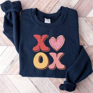Valentines Sweatshirt XOXO Sweatshirt Vintage Sweatshirt Womens Valentines Sweatshirt 4 mxuid0.jpg