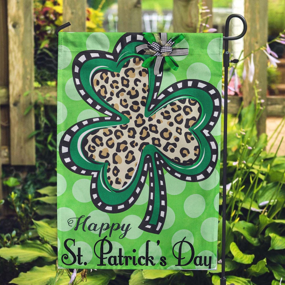 St Patrick’s Flag, Animal Print Shamrock Burlap House Flag, St Patrick’s Day Garden Flag