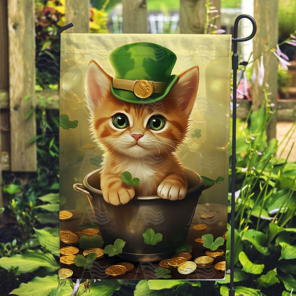St Patrick’s Flag, Lucky Charm Feline Fortune Double Sided House Flag, St Patrick’s Day Garden Flag