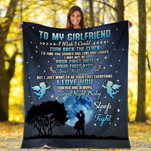 Valentine Blanket, To My Girlfriend I Wish I Could Turn Back The Clock Boyfriend And Girlfriend In The Moonlight Fleece Blanket