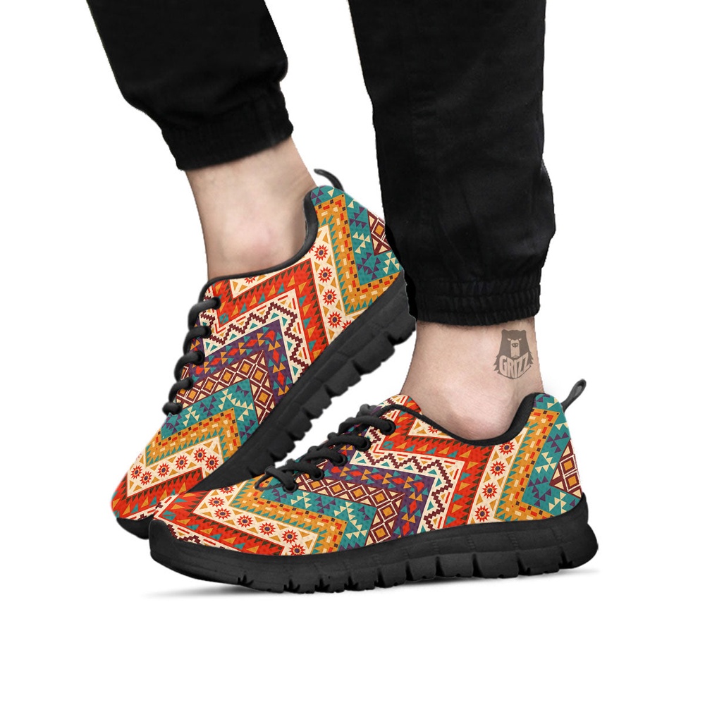 Native American Shoes, American Native Tribal Chevron Print Black Sneaker