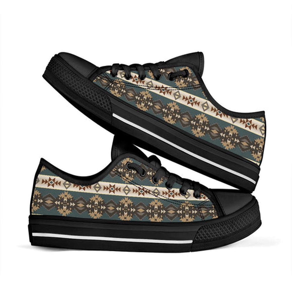 Native American Shoes, Navajo Geometric Seamless Low Top Canvas Shoe, Native American Low Top Shoes
