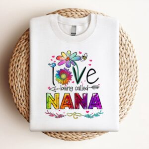 I Love Being Called Nana Daisy Flower…