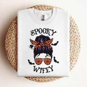 Messy Bun Spooky Wifey Sweatshirt, Mother Sweatshirt,…