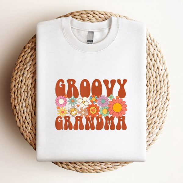 Retro Groovy Grandma Matching Family Party Mothers Day Sweatshirt, Mother Sweatshirt, Sweatshirt For Mom, Mum Sweatshirt