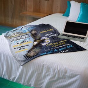 To My Son Blanket From Father Mother Eagle Flying Find The End Of Rainbow Blanket Blankets For Mothers Day 3 wwxuxu.jpg