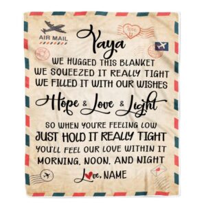 Yaya Blanket From Kids We Hugged This Blanket Mail Letter Mother Day Blanket Personalized Blanket For Mom 1 gxbixg.jpg
