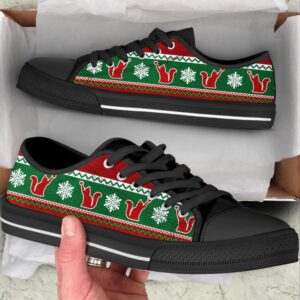 Cat Lover Christmas Knitted Low Top Canvas Shoes Low Top Sneakers Low Top Designer Shoes 2 wdsyhr.jpg