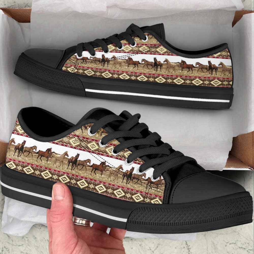 Horse Fabric Patterns Low Top Shoes Canvas Print Lowtop Casual Shoes, Low Tops, Low Top Sneakers Horse Fabric Patterns Low Top Shoes Canvas Print Lowtop Casual Shoes, Low Tops, Low Top Sneakers