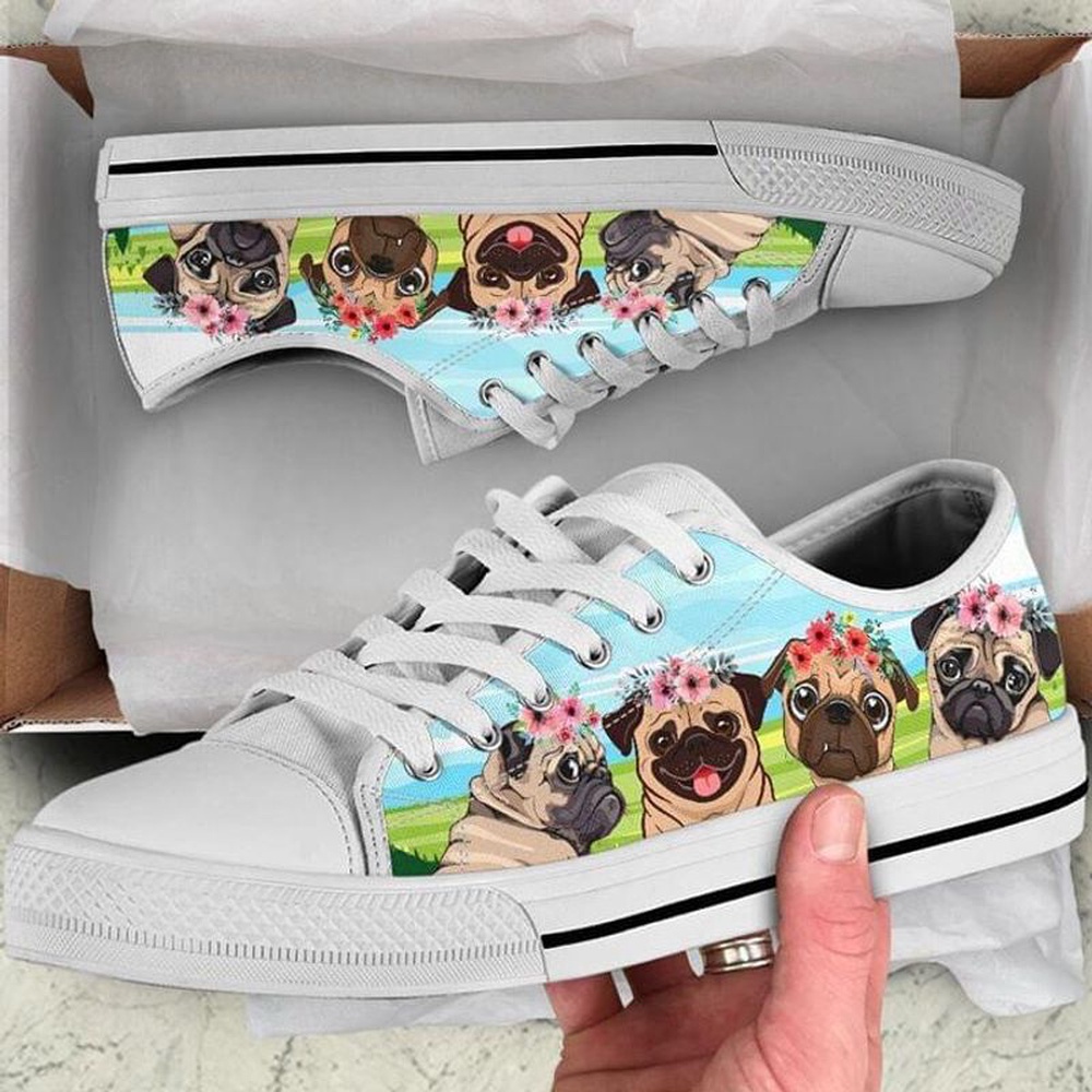 Pug Dogs Low Top Shoes, Cute Dog Flat Shoes Pug Dog Lovers Canvas Sneaker, Designer Low Top Shoes, Low Top Sneakers