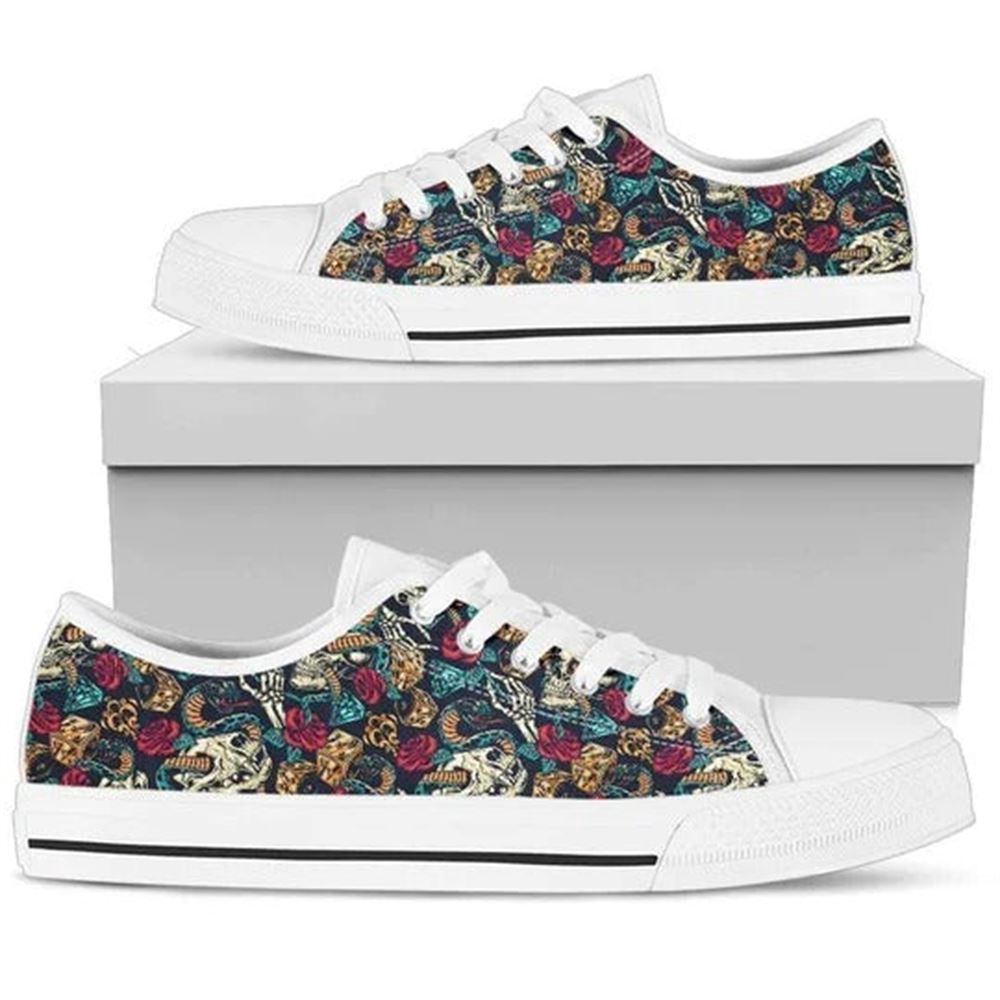 Skull Rose Snake Red Canvas Low Top Shoes, Low Top Designer Shoes, Low Top Sneakers