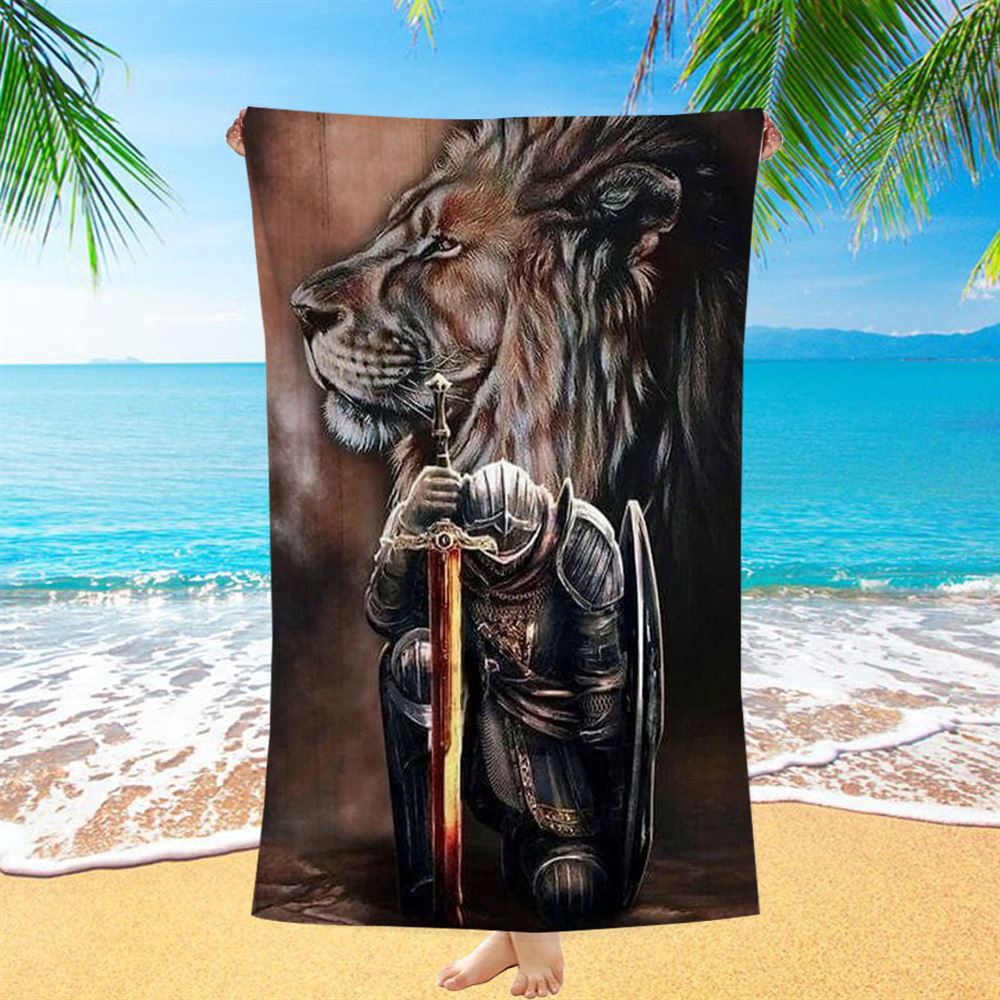 Warrior Knight Kneel And Lion Beach Towel, Christian Beach Towel, Beach Towel