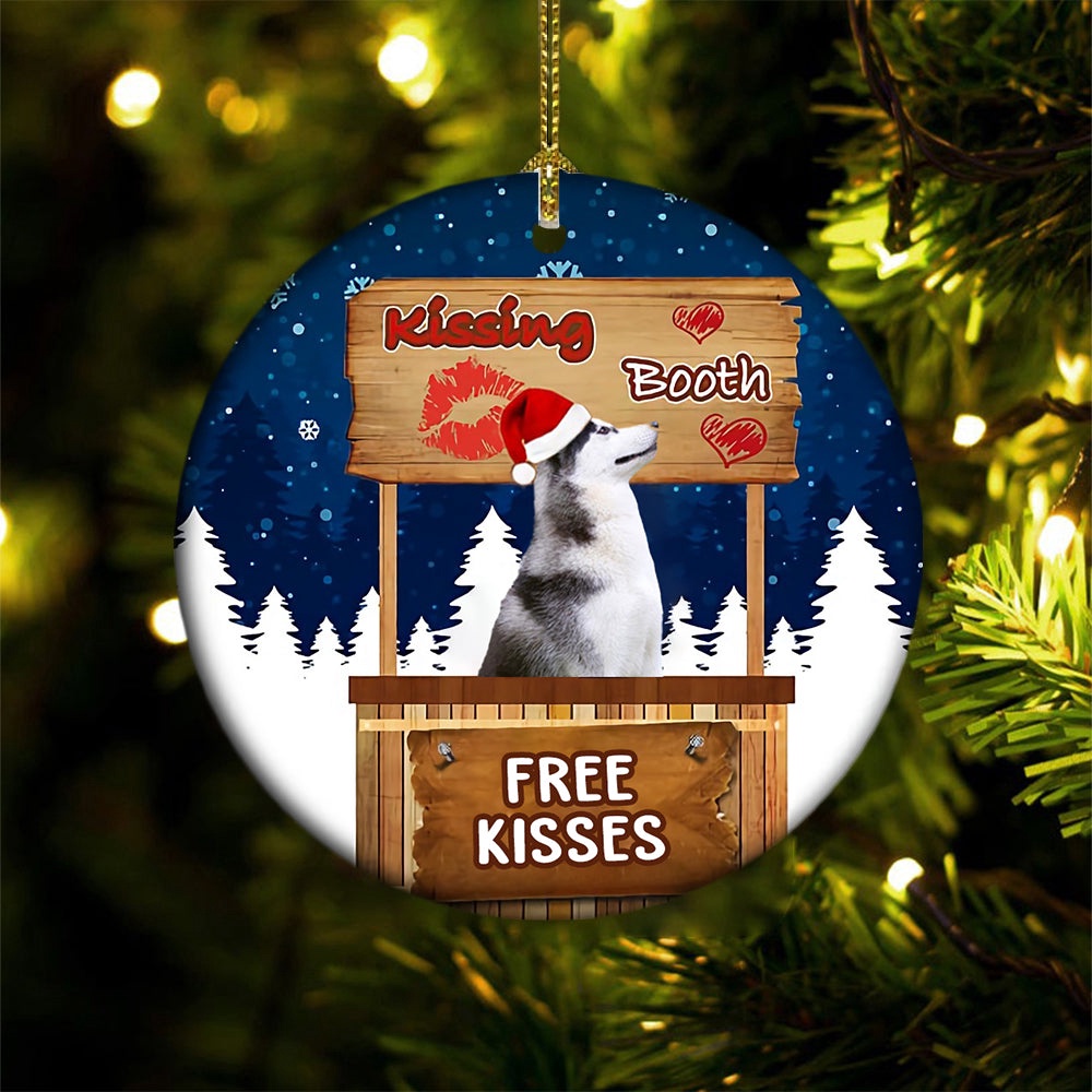 Husky Kissing Booth Christmas Ornament, Christmas Ornament, Dog Ornament, Xmas Dog Ornaments