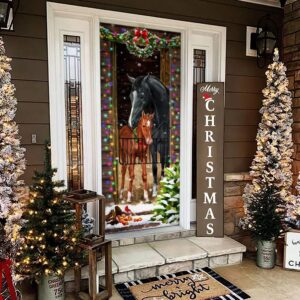 Horse Christmas Door Couple Happy Couple Christmas Outdoor Decoration Unique Gifts Doorcover Christmas Gift 2 okqxkm.jpg